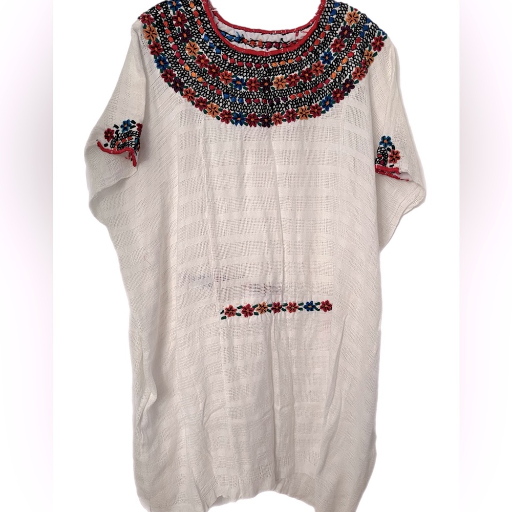 🍎Hand made Woven HUIPIL de Cobanb Guatamala Blouse🌸 One size fits all. - Picture 3 of 8